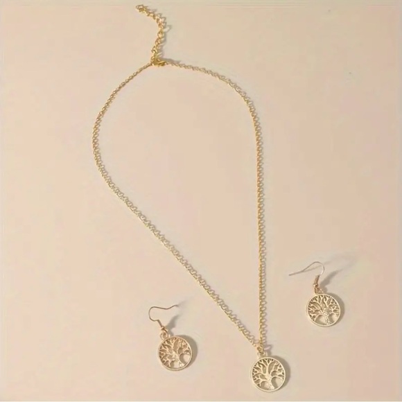 Boho Vintage Tree of Life Pendant Necklace and Earrings Set - Picture 4 of 5